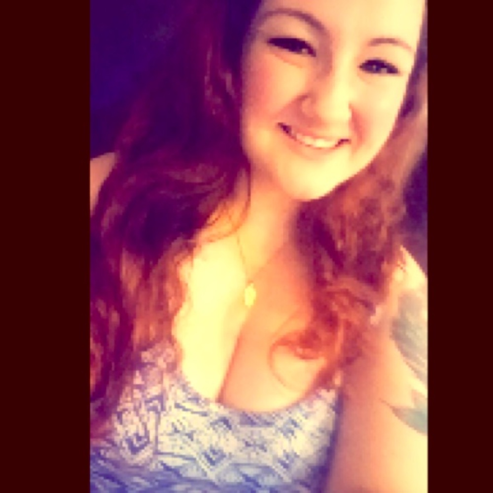 Meet your Posher, Ashley